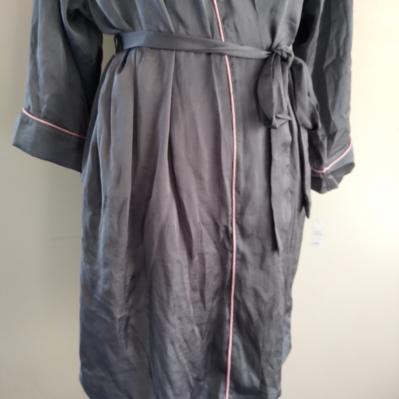 NWT j couture satin dark grey robe size L_XL - Picture 4 of 11